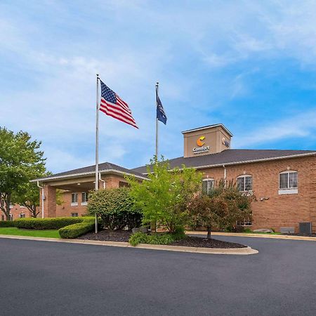 Comfort Inn & Suites Fenton Екстериор снимка