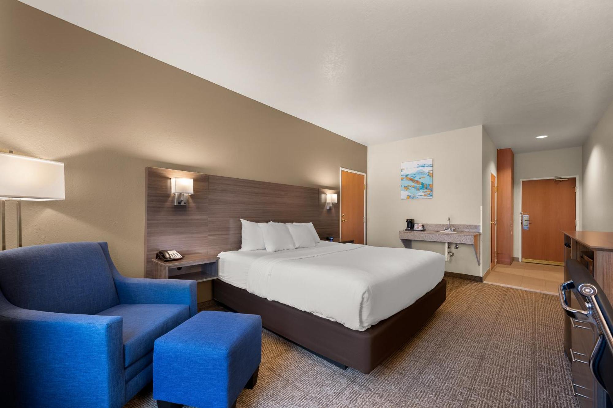 Comfort Inn & Suites Fenton Екстериор снимка