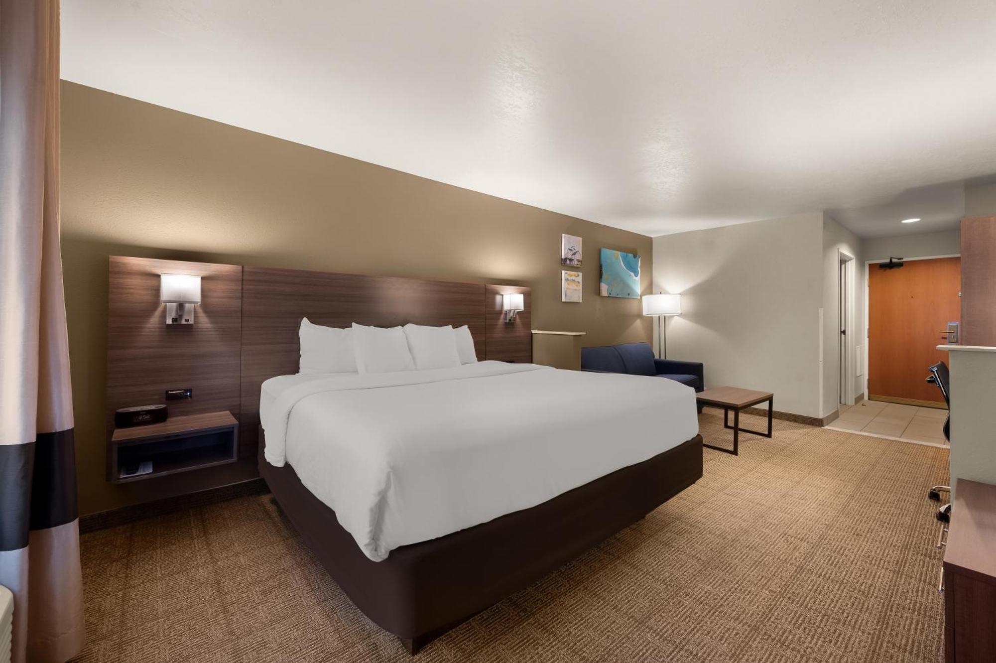 Comfort Inn & Suites Fenton Екстериор снимка