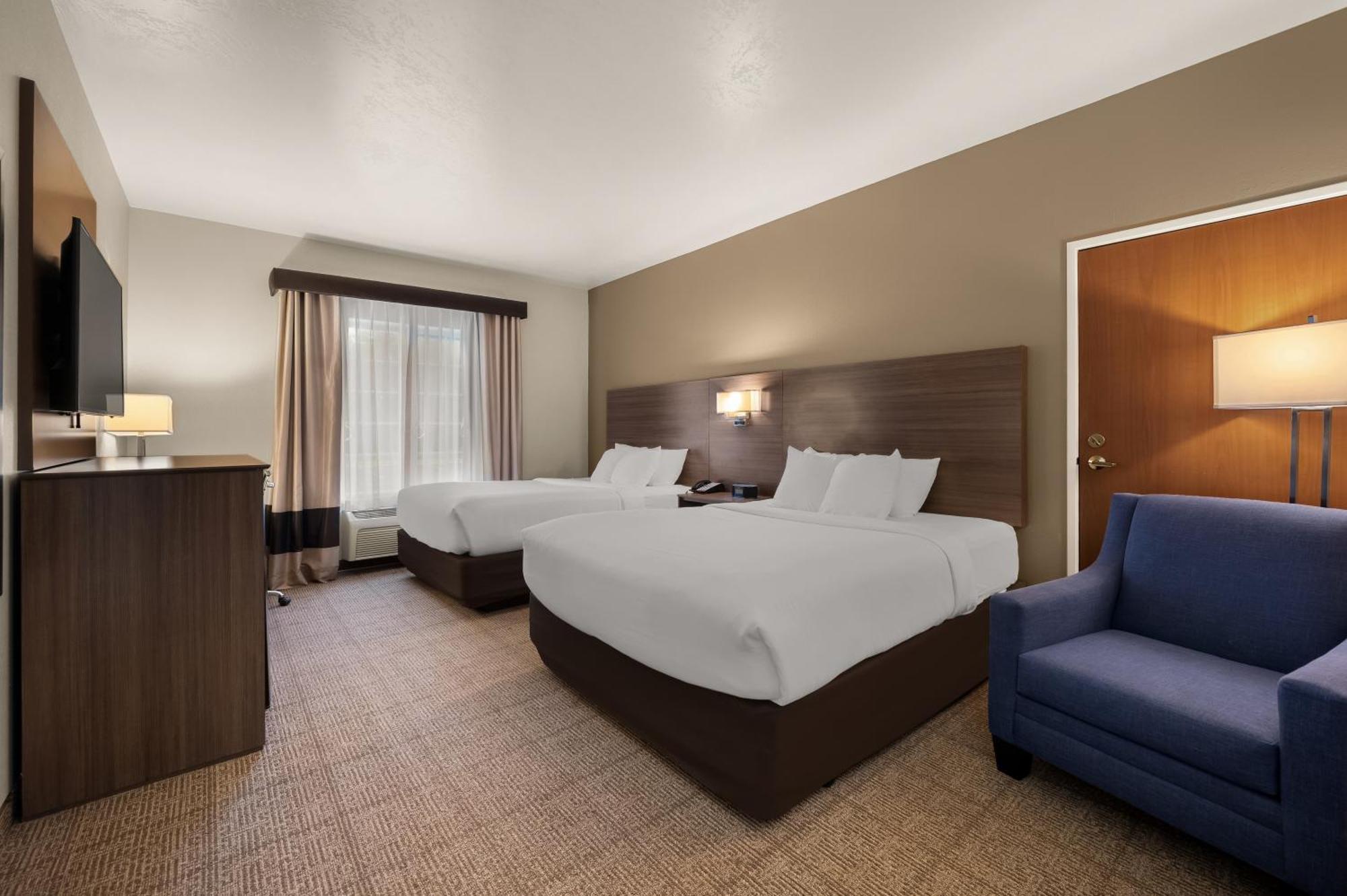 Comfort Inn & Suites Fenton Екстериор снимка